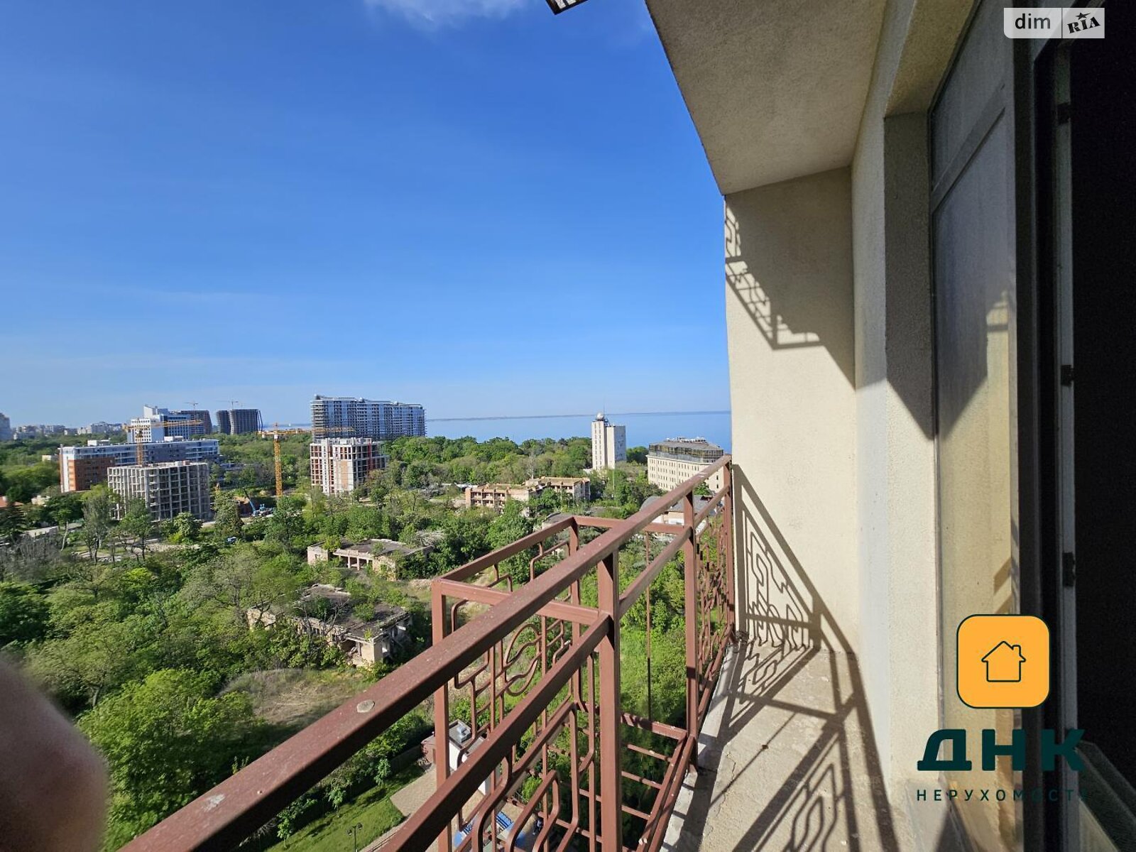 Продажа трехкомнатной квартиры в Одессе, на бул. Французский 60В, район Аркадия фото 1 Продажа трехкомнатной квартиры в Одессе, на бул. Французский 60В, район Аркадия фото 1