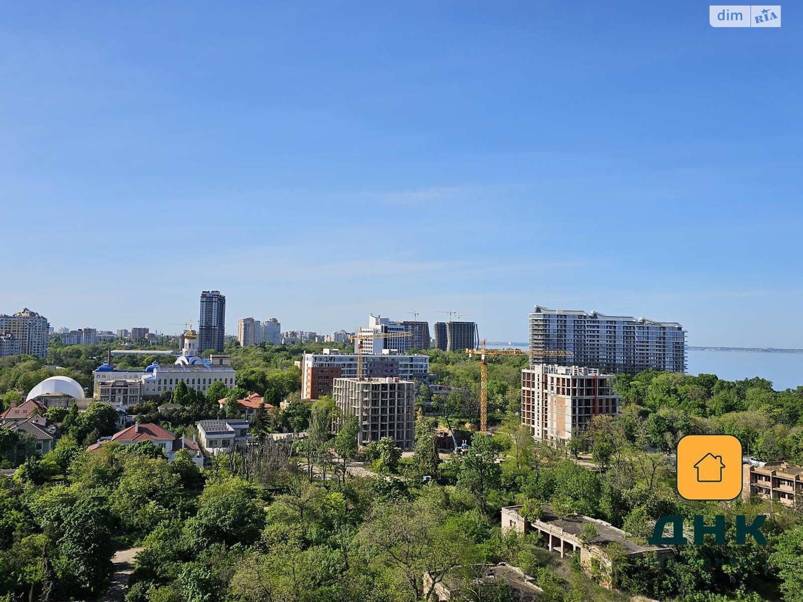 Продажа трехкомнатной квартиры в Одессе, на бул. Французский 60В, район Аркадия фото 1 Продажа трехкомнатной квартиры в Одессе, на бул. Французский 60В, район Аркадия фото 1
