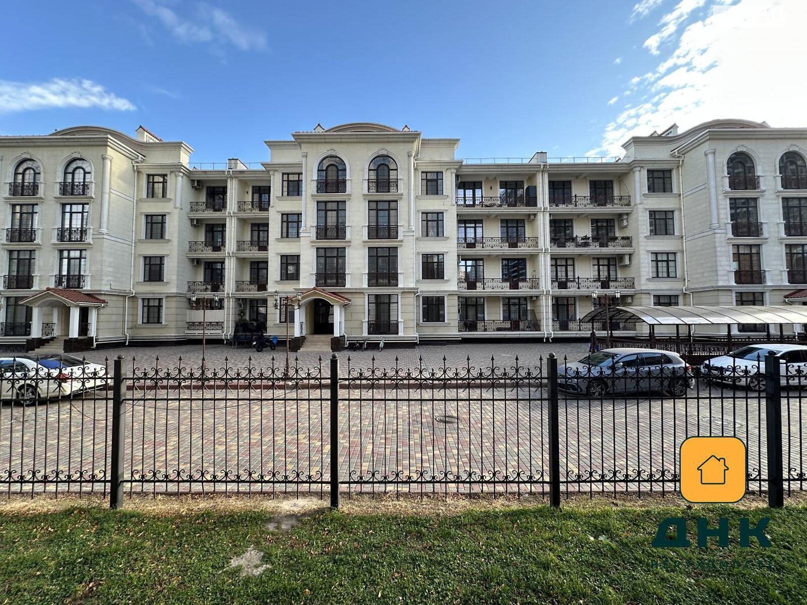Продажа двухкомнатной квартиры в Одессе, на бул. Французский 60Г, район Аркадия фото 1 Продажа двухкомнатной квартиры в Одессе, на бул. Французский 60Г, район Аркадия фото 1