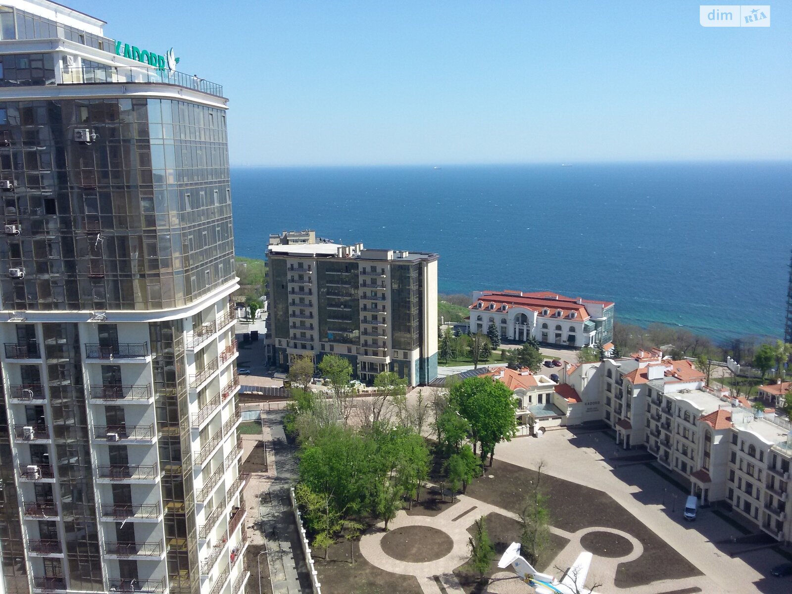 Продаж трикімнатної квартири в Одесі, на бул. Французький 60Б, район Аркадія фото 1 Продаж трикімнатної квартири в Одесі, на бул. Французький 60Б, район Аркадія фото 1