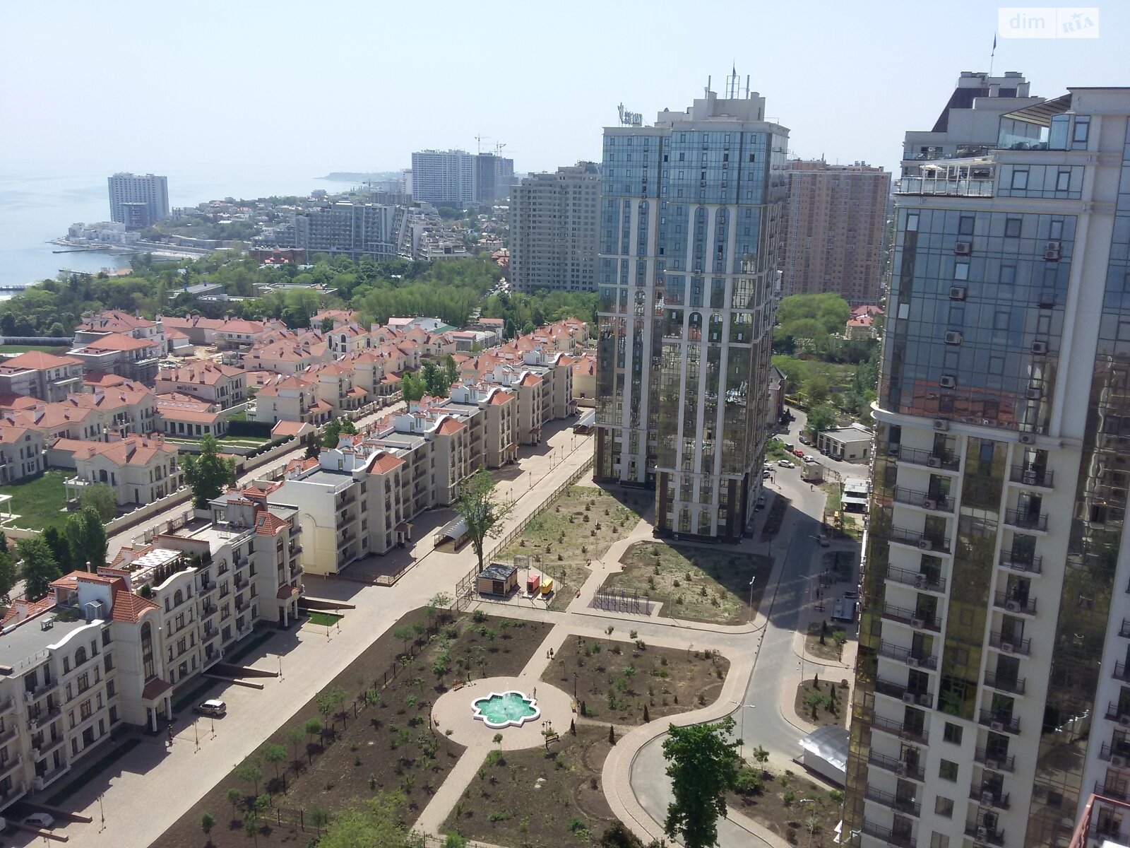 Продаж трикімнатної квартири в Одесі, на бул. Французький 60Б, район Аркадія фото 1 Продаж трикімнатної квартири в Одесі, на бул. Французький 60Б, район Аркадія фото 1