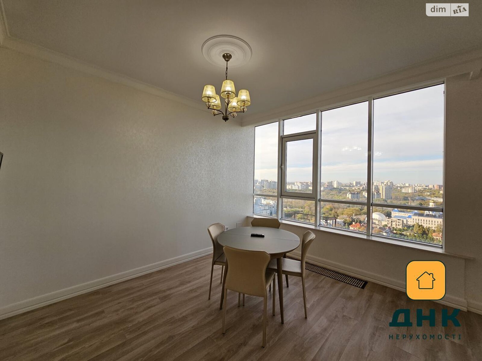 Продажа двухкомнатной квартиры в Одессе, на бул. Французский 60В, кв. 177, район Аркадия фото 1 Продажа двухкомнатной квартиры в Одессе, на бул. Французский 60В, кв. 177, район Аркадия фото 1