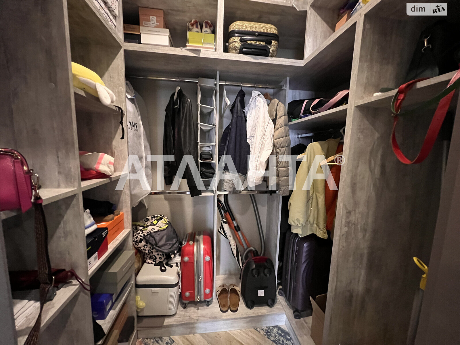 Продажа трехкомнатной квартиры в Одессе, на бул. Французский, район Аркадия фото 1 Продажа трехкомнатной квартиры в Одессе, на бул. Французский, район Аркадия фото 1