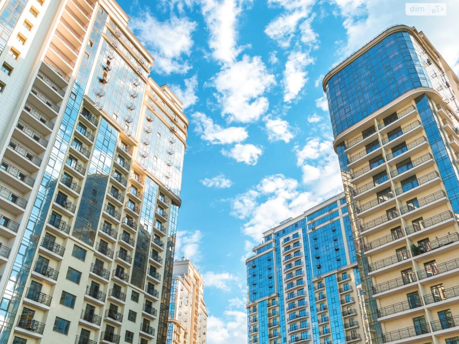 Продаж трикімнатної квартири в Одесі, на бул. Французький 60А, район Аркадія фото 1 Продаж трикімнатної квартири в Одесі, на бул. Французький 60А, район Аркадія фото 1