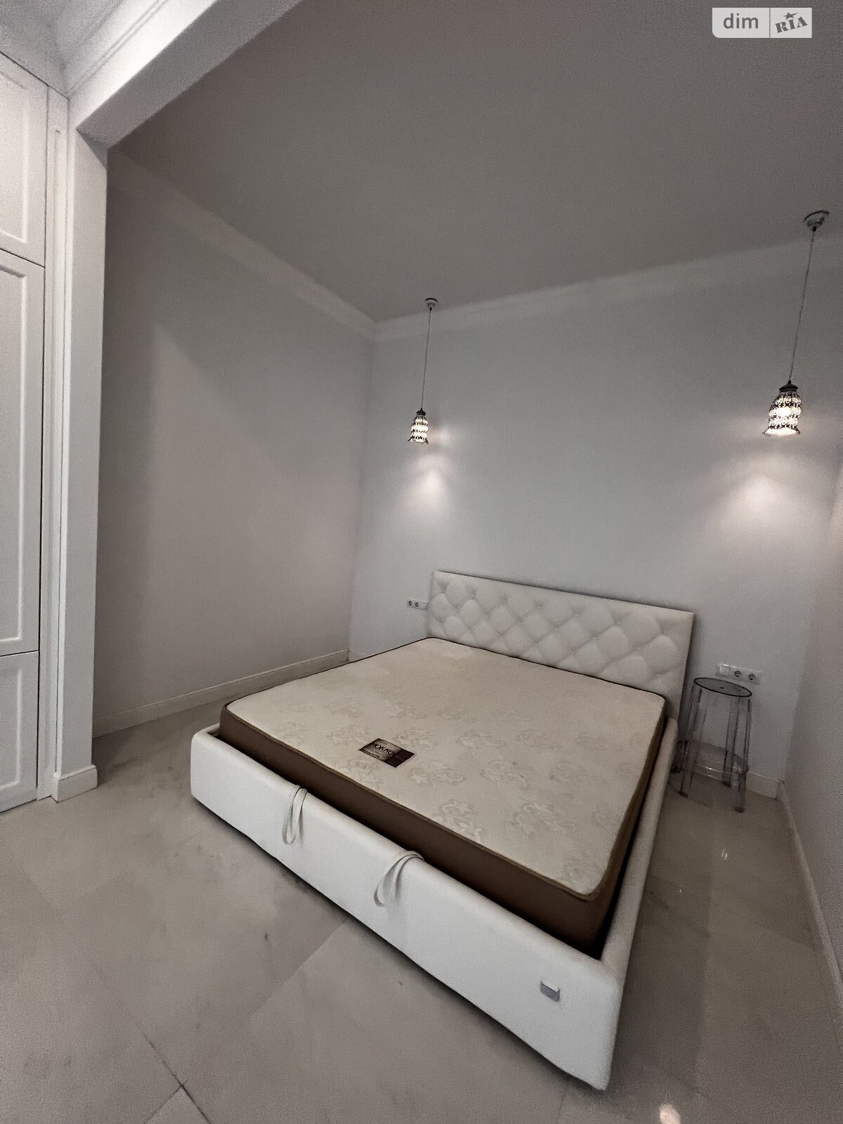 Продажа однокомнатной квартиры в Одессе, на бул. Французский 64/1, район Аркадия фото 1 Продажа однокомнатной квартиры в Одессе, на бул. Французский 64/1, район Аркадия фото 1