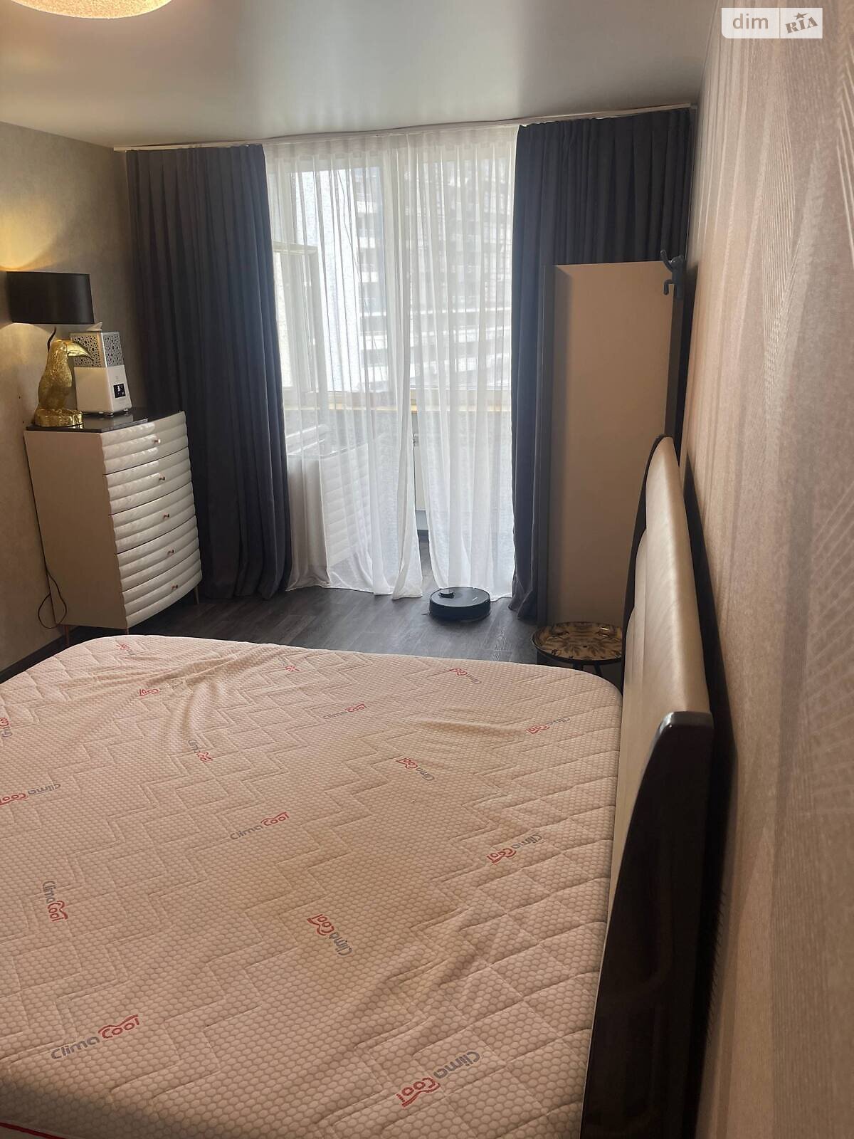 Продаж трикімнатної квартири в Одесі, на бул. Французький 60, район Аркадія фото 1 Продаж трикімнатної квартири в Одесі, на бул. Французький 60, район Аркадія фото 1