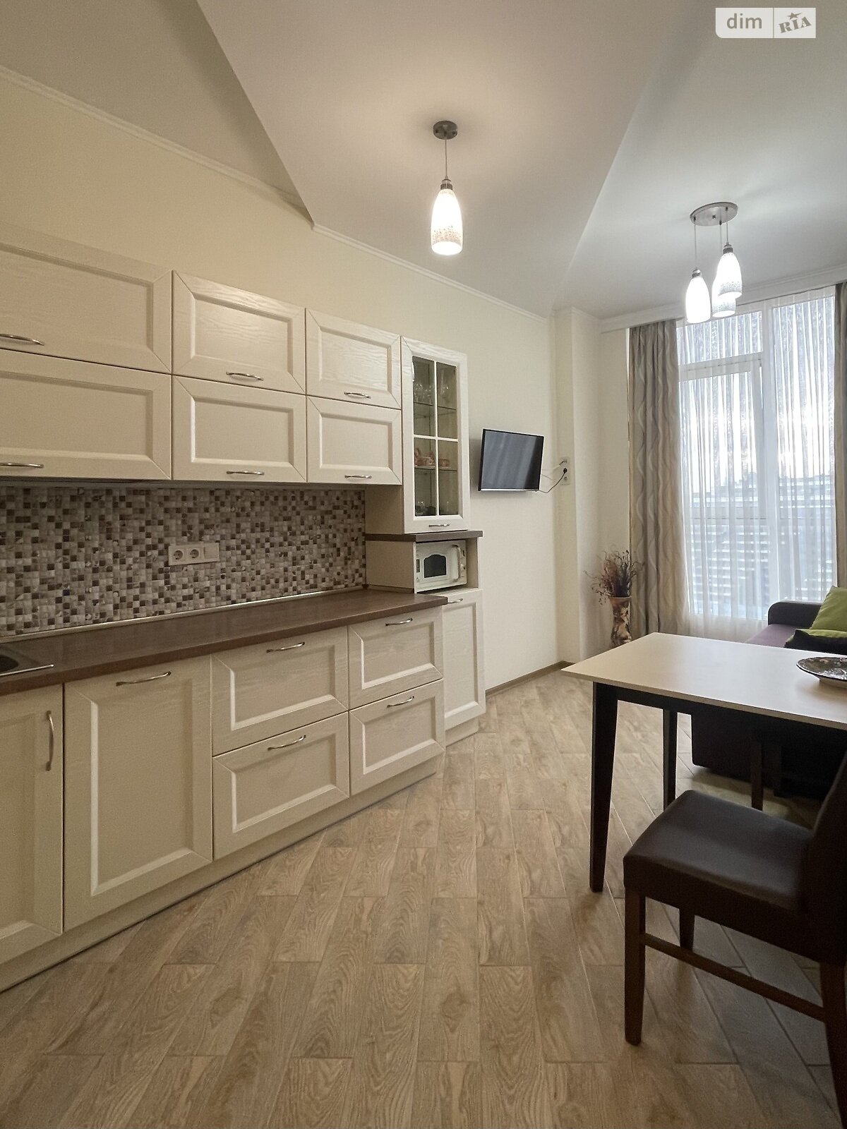 Продажа однокомнатной квартиры в Одессе, на бул. Французский 60В, район Аркадия фото 1