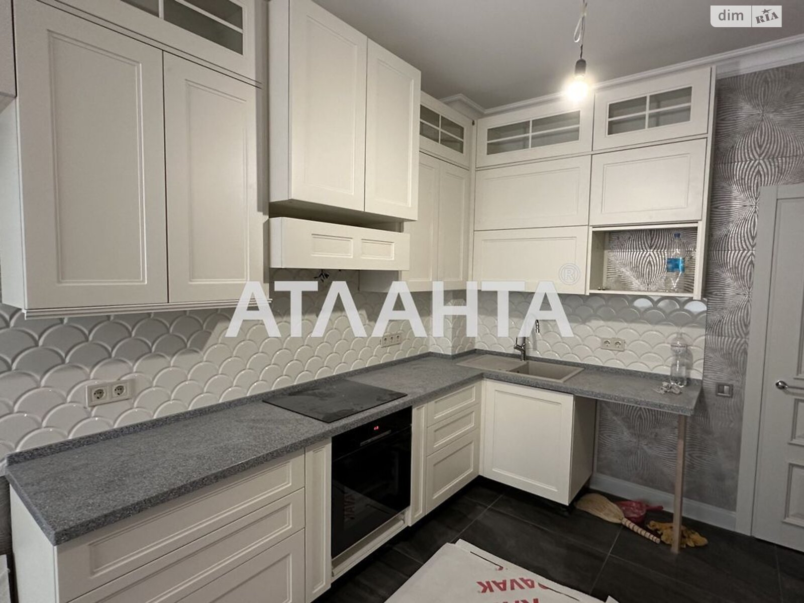 Продаж трикімнатної квартири в Одесі, на плато Гагарінське 9, район Аркадія фото 1