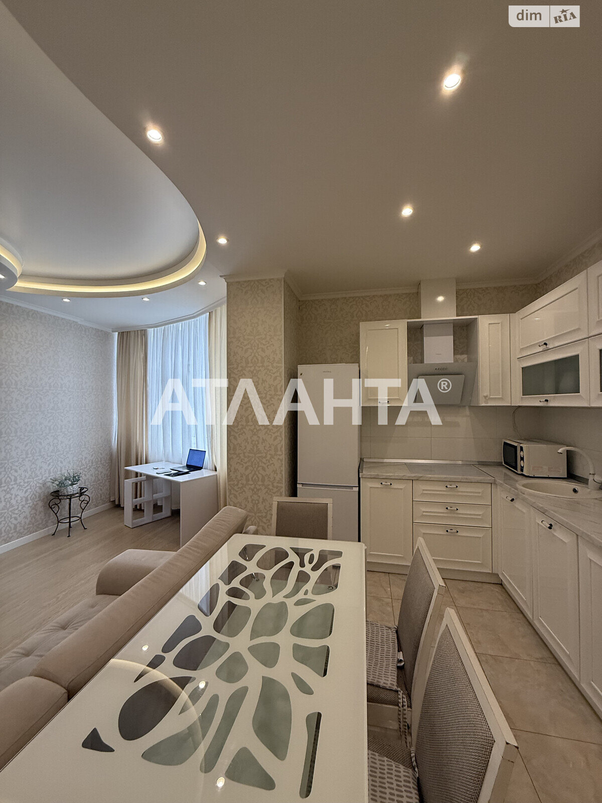 Продаж двокімнатної квартири в Одесі, на плато Аркадійське 5А, район Аркадія фото 1 Продаж двокімнатної квартири в Одесі, на плато Аркадійське 5А, район Аркадія фото 1