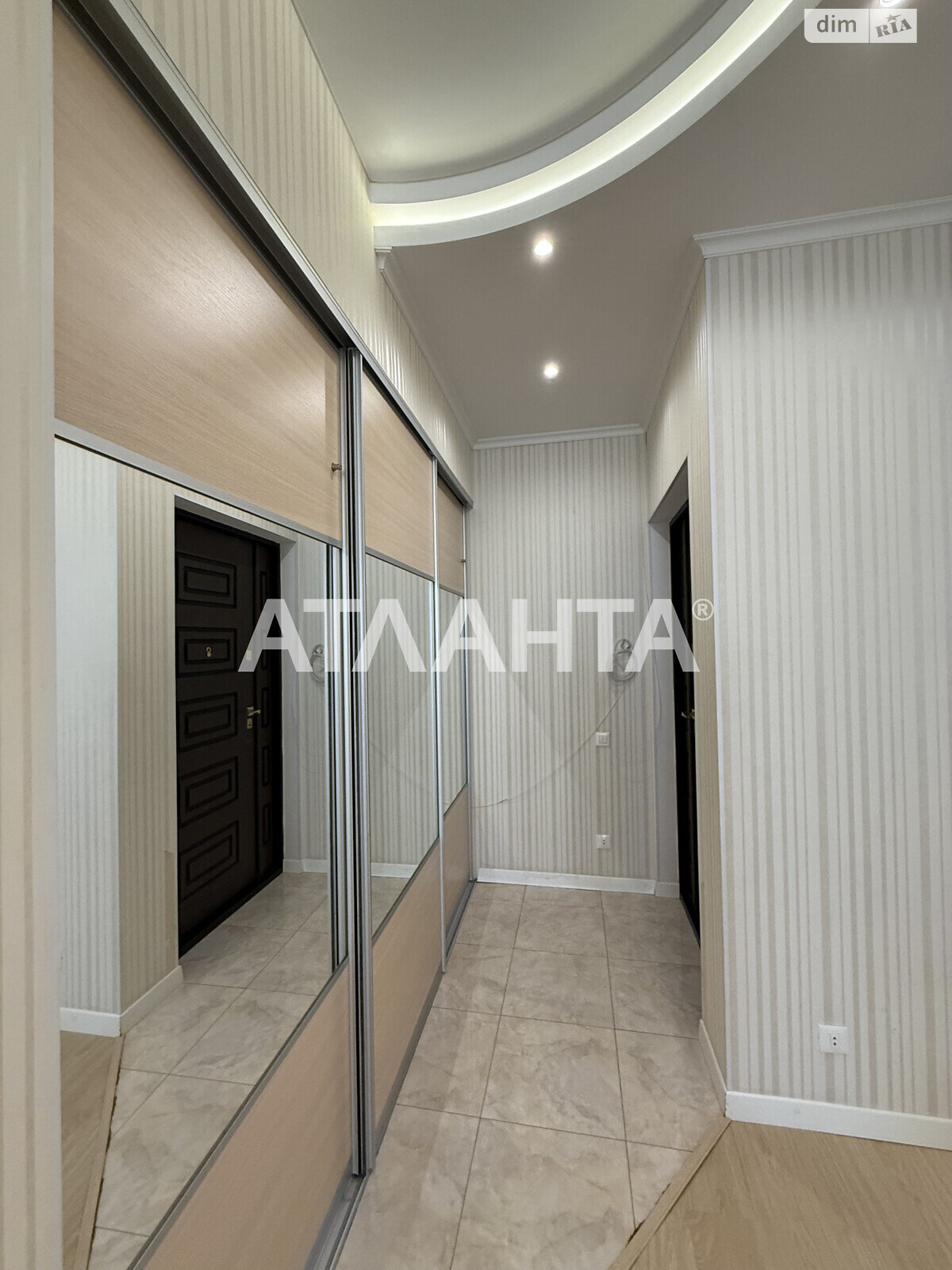 Продаж двокімнатної квартири в Одесі, на плато Аркадійське 5А, район Аркадія фото 1 Продаж двокімнатної квартири в Одесі, на плато Аркадійське 5А, район Аркадія фото 1