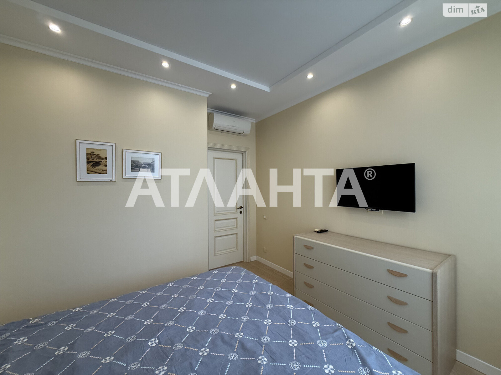 Продаж двокімнатної квартири в Одесі, на плато Аркадійське 5А, район Аркадія фото 1 Продаж двокімнатної квартири в Одесі, на плато Аркадійське 5А, район Аркадія фото 1