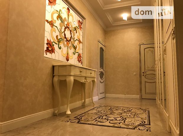 Продажа трехкомнатной квартиры в Одессе, на плато Гагаринское 5А К2 район Аркадия фото 1 Продажа трехкомнатной квартиры в Одессе, на плато Гагаринское 5А К2 район Аркадия фото 1