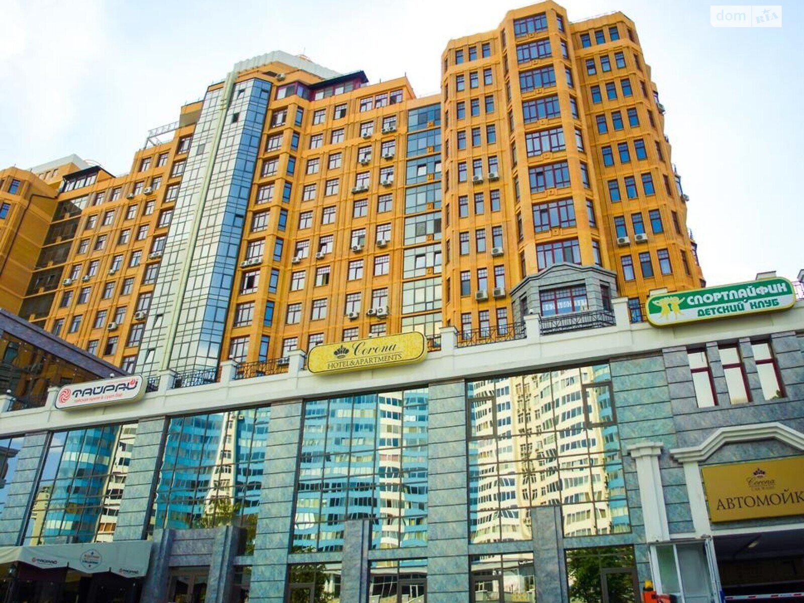 Продажа четырехкомнатной квартиры в Одессе, на ул. Генуэзская 36, район Аркадия фото 1