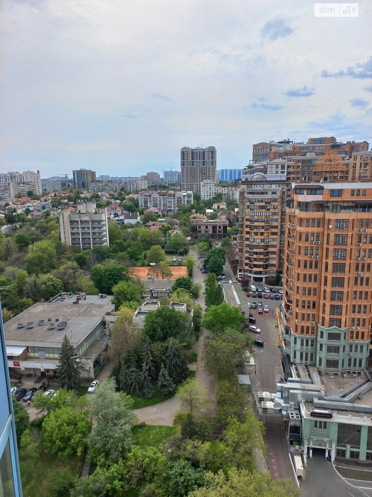 Продаж трикімнатної квартири в Одесі, на вул. Генуезька 5Б, район Аркадія фото 1