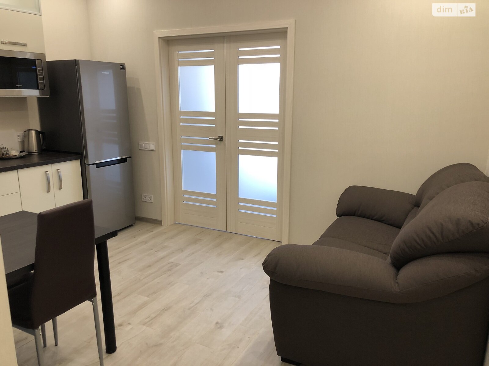 Продаж п`ятикімнатної квартири в Одесі, на вул. Генуезька 5, район Аркадія фото 1 Продаж п`ятикімнатної квартири в Одесі, на вул. Генуезька 5, район Аркадія фото 1