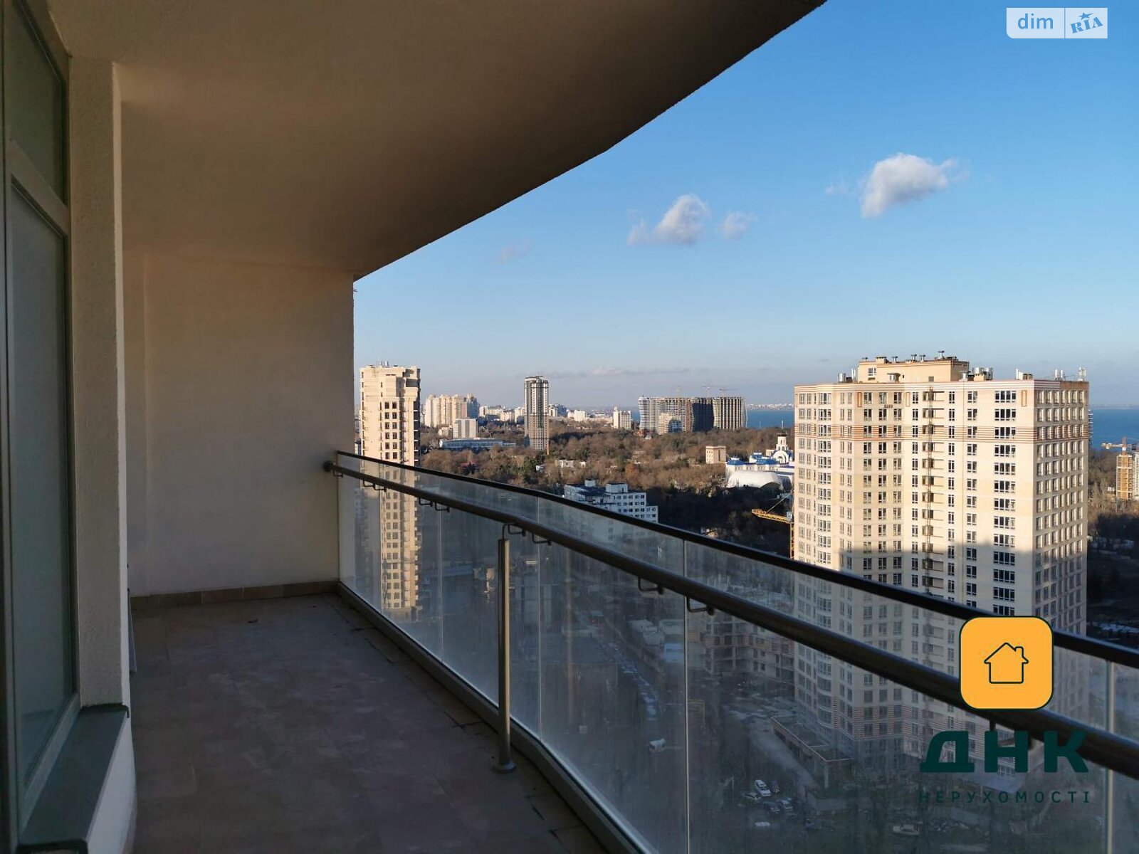 Продаж трикімнатної квартири в Одесі, на вул. Генуезька 3В, район Аркадія фото 1