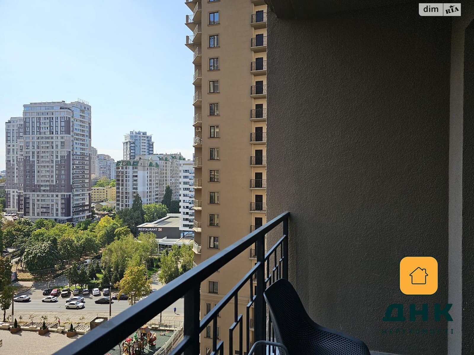 Продажа двухкомнатной квартиры в Одессе, на ул. Генуэзская, район Аркадия фото 1 Продажа двухкомнатной квартиры в Одессе, на ул. Генуэзская, район Аркадия фото 1