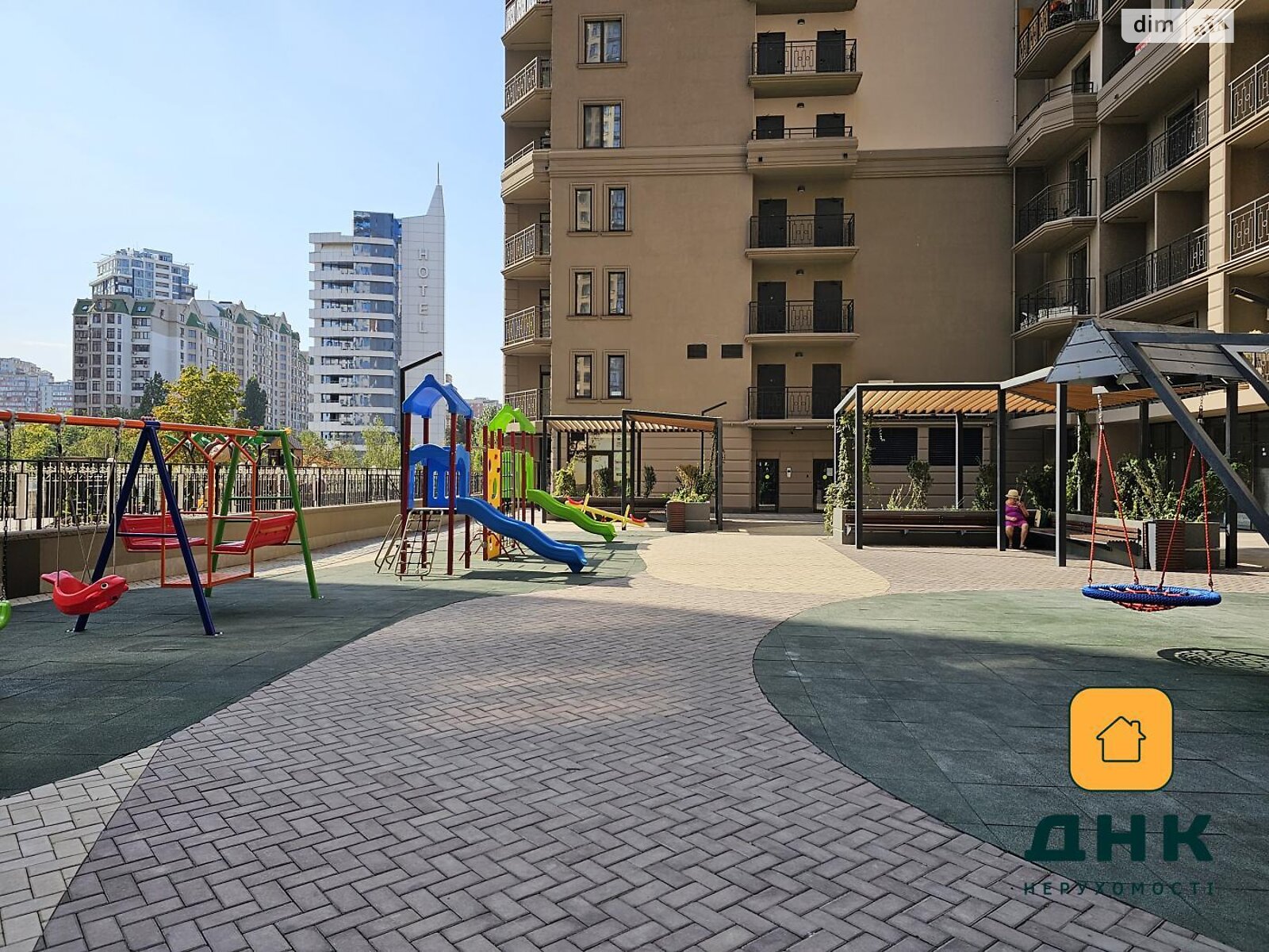 Продажа двухкомнатной квартиры в Одессе, на ул. Генуэзская, район Аркадия фото 1 Продажа двухкомнатной квартиры в Одессе, на ул. Генуэзская, район Аркадия фото 1