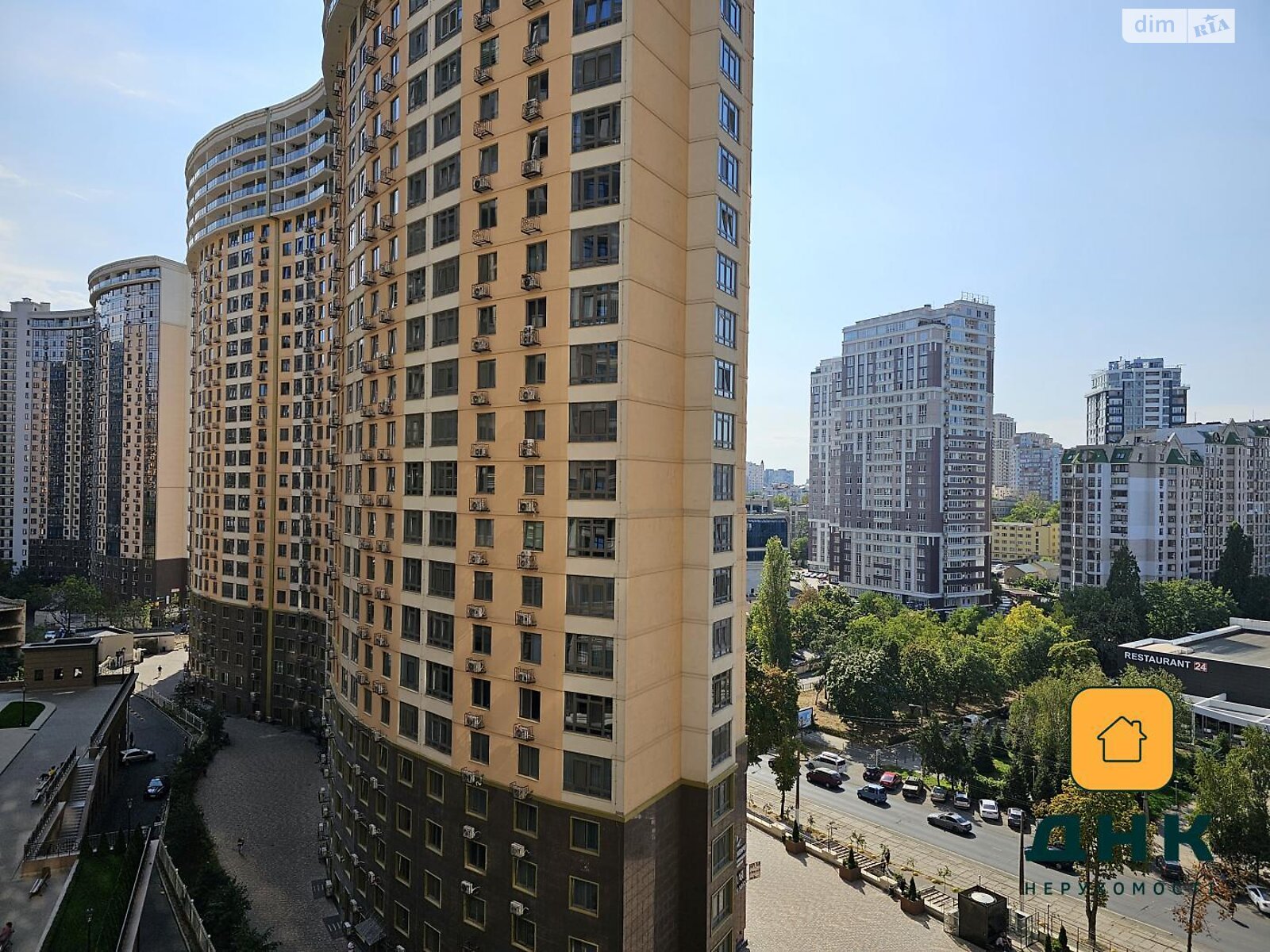 Продажа двухкомнатной квартиры в Одессе, на ул. Генуэзская, район Аркадия фото 1 Продажа двухкомнатной квартиры в Одессе, на ул. Генуэзская, район Аркадия фото 1