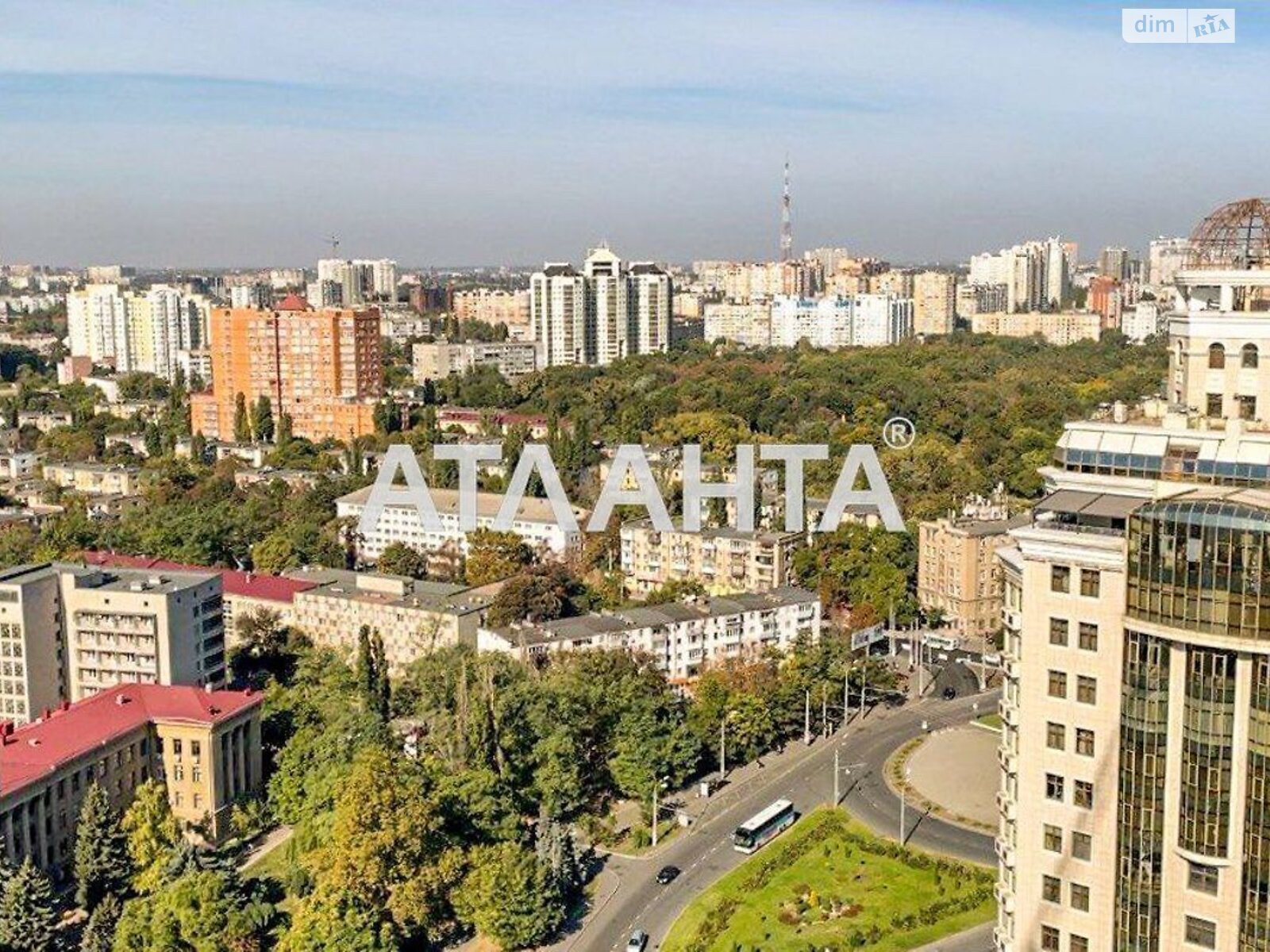 Продажа четырехкомнатной квартиры в Одессе, на ул. Генуэзская, район Аркадия фото 1