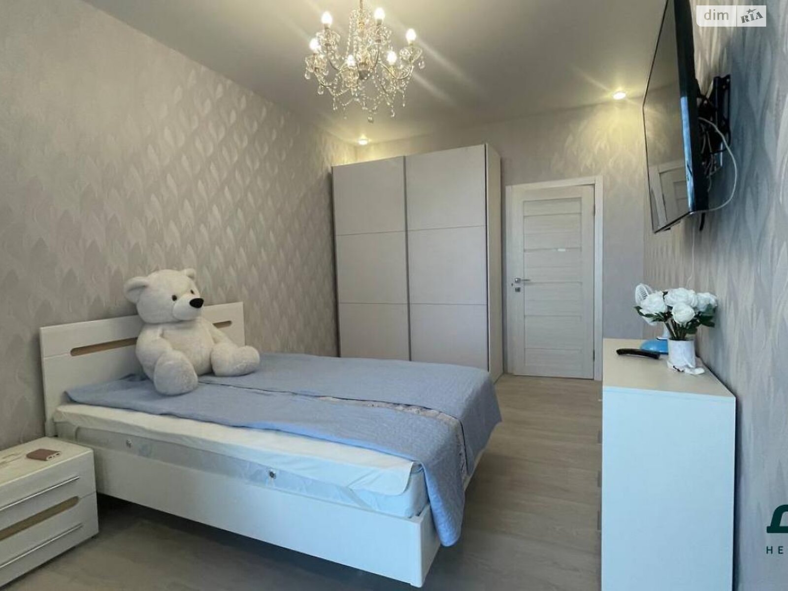 Продажа трехкомнатной квартиры в Одессе, на ул. Генуэзская 3Б, район Аркадия фото 1 Продажа трехкомнатной квартиры в Одессе, на ул. Генуэзская 3Б, район Аркадия фото 1
