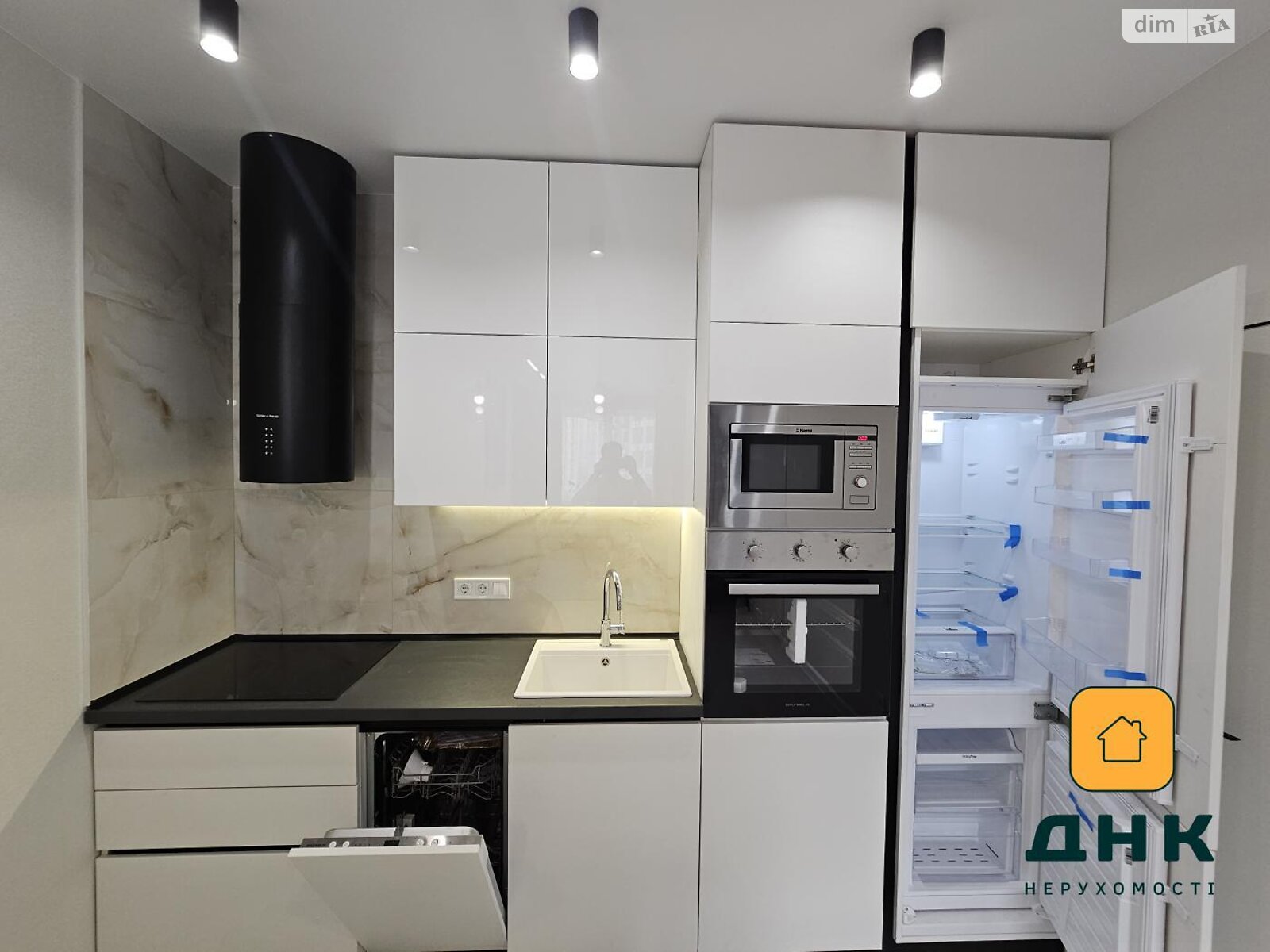 Продаж однокімнатної квартири в Одесі, на вул. Генуезька 3Г, район Аркадія фото 1 Продаж однокімнатної квартири в Одесі, на вул. Генуезька 3Г, район Аркадія фото 1
