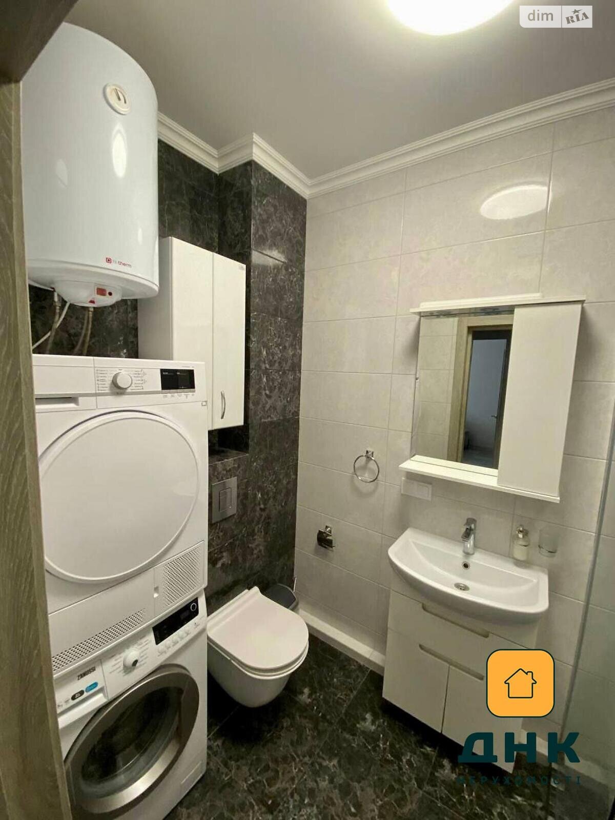 Продаж однокімнатної квартири в Одесі, на вул. Генуезька 3Б, район Аркадія фото 1 Продаж однокімнатної квартири в Одесі, на вул. Генуезька 3Б, район Аркадія фото 1
