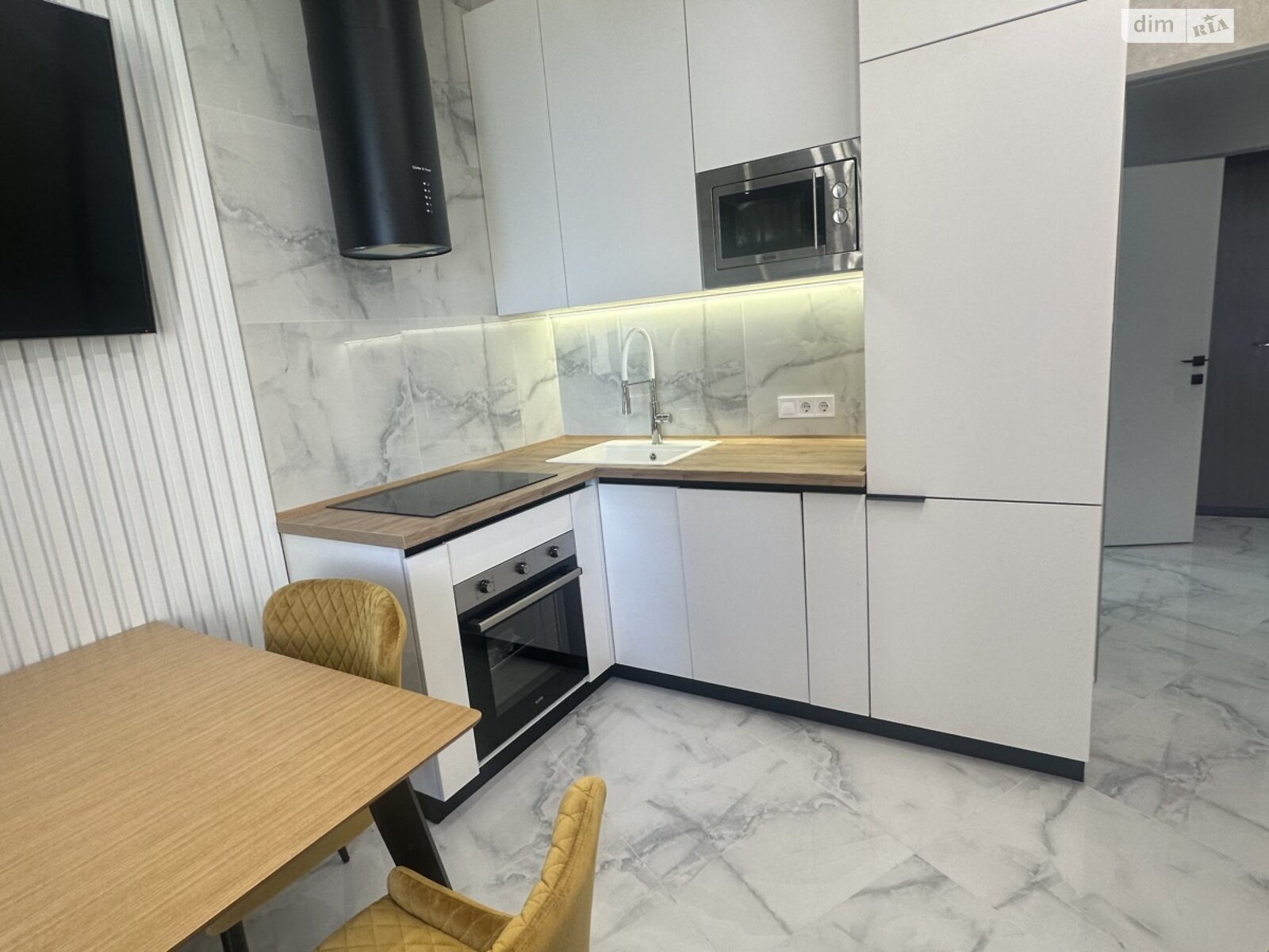 Продаж однокімнатної квартири в Одесі, на вул. Генуезька 1, кв. 285, район Аркадія фото 1 Продаж однокімнатної квартири в Одесі, на вул. Генуезька 1, кв. 285, район Аркадія фото 1