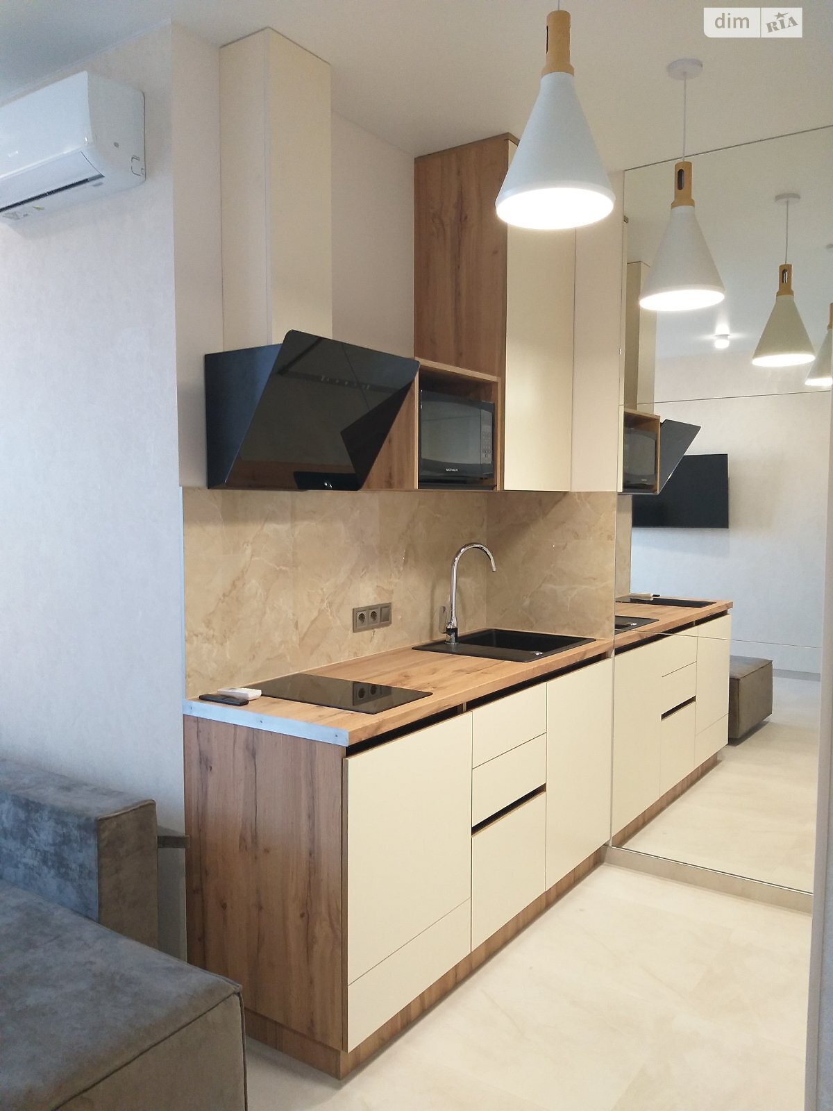 Продажа однокомнатной квартиры в Одессе, на ул. Генуэзская, район Аркадия фото 1 Продажа однокомнатной квартиры в Одессе, на ул. Генуэзская, район Аркадия фото 1