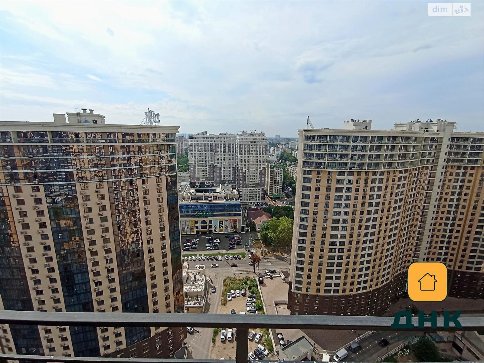 Продаж однокімнатної квартири в Одесі, на вул. Генуезька 1/1, район Аркадія фото 1 Продаж однокімнатної квартири в Одесі, на вул. Генуезька 1/1, район Аркадія фото 1