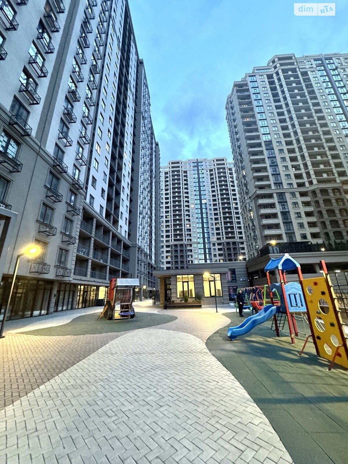 Продажа однокомнатной квартиры в Одессе, на ул. Генуэзская, район Аркадия фото 1 Продажа однокомнатной квартиры в Одессе, на ул. Генуэзская, район Аркадия фото 1