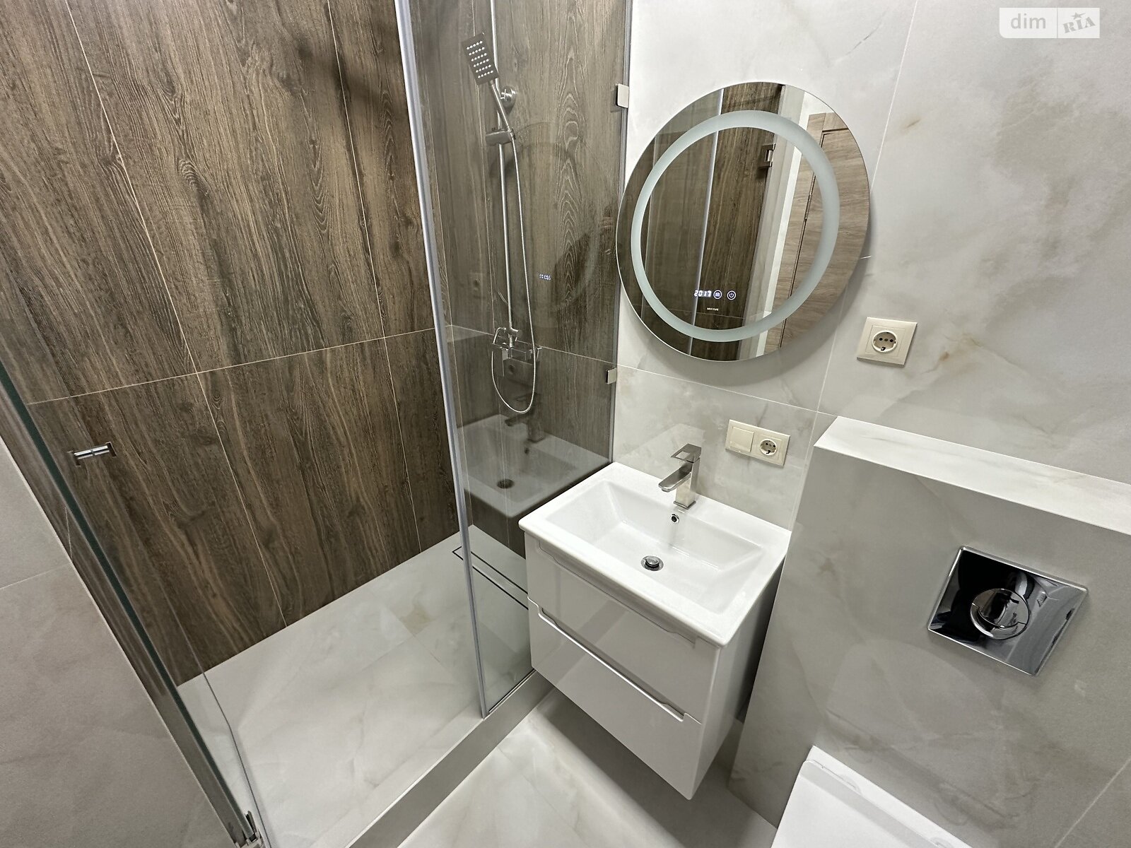 Продаж чотирикімнатної квартири в Одесі, на вул. Генуезька 1Е корпус 1, район Аркадія фото 1 Продаж чотирикімнатної квартири в Одесі, на вул. Генуезька 1Е корпус 1, район Аркадія фото 1