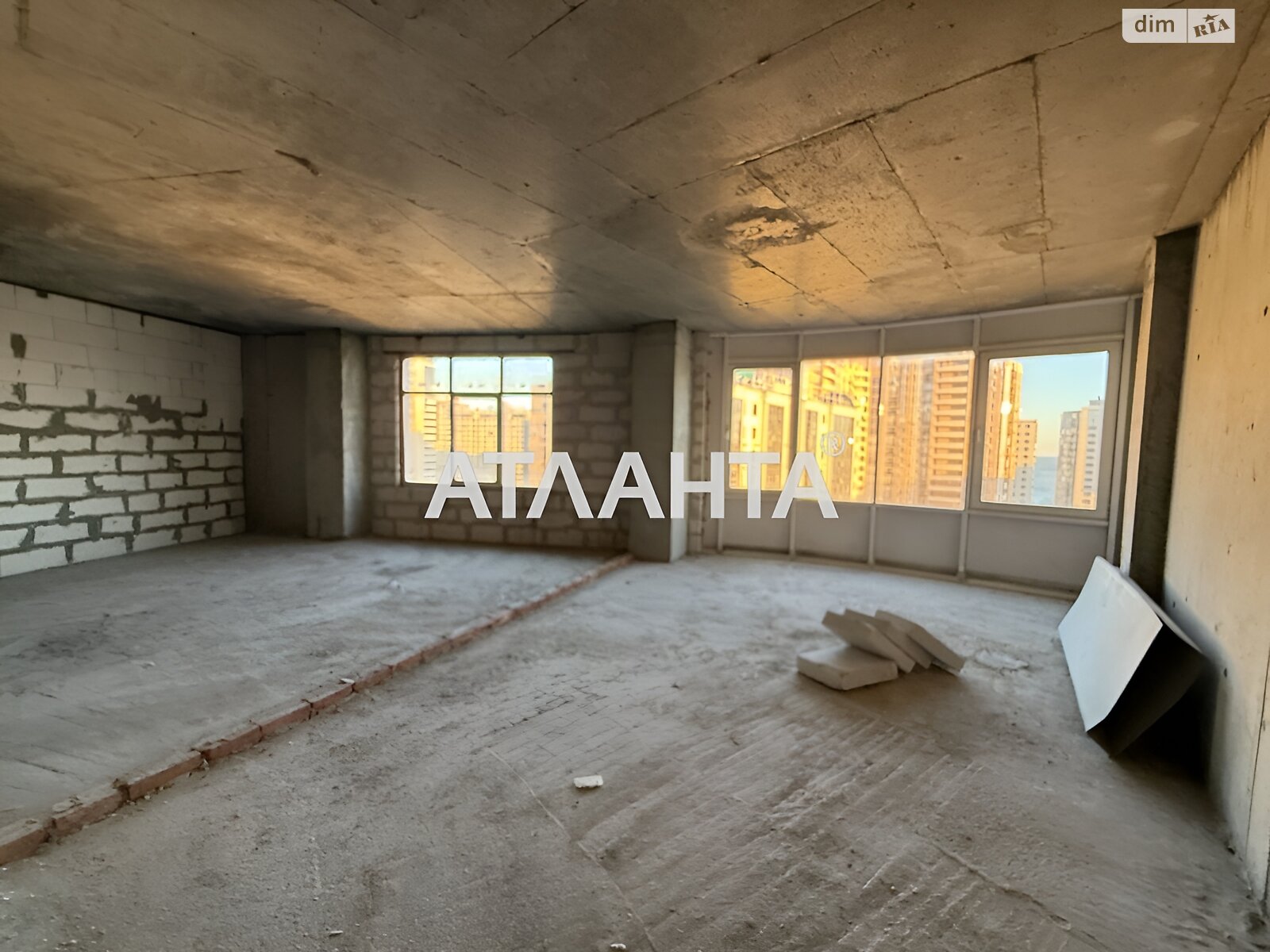 Продажа двухкомнатной квартиры в Одессе, на ул. Генуэзская 5, район Аркадия фото 1 Продажа двухкомнатной квартиры в Одессе, на ул. Генуэзская 5, район Аркадия фото 1