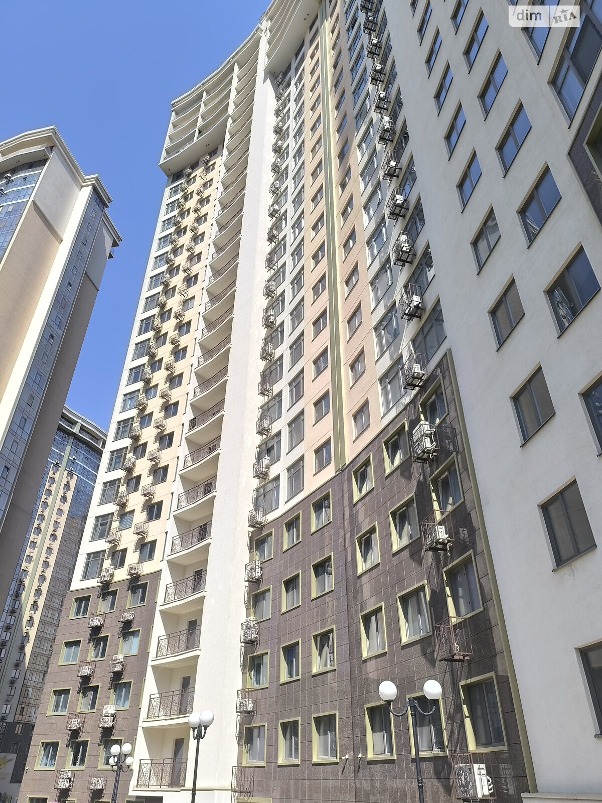 Продажа однокомнатной квартиры в Одессе, на ул. Генуэзская 3В, район Аркадия фото 1 Продажа однокомнатной квартиры в Одессе, на ул. Генуэзская 3В, район Аркадия фото 1