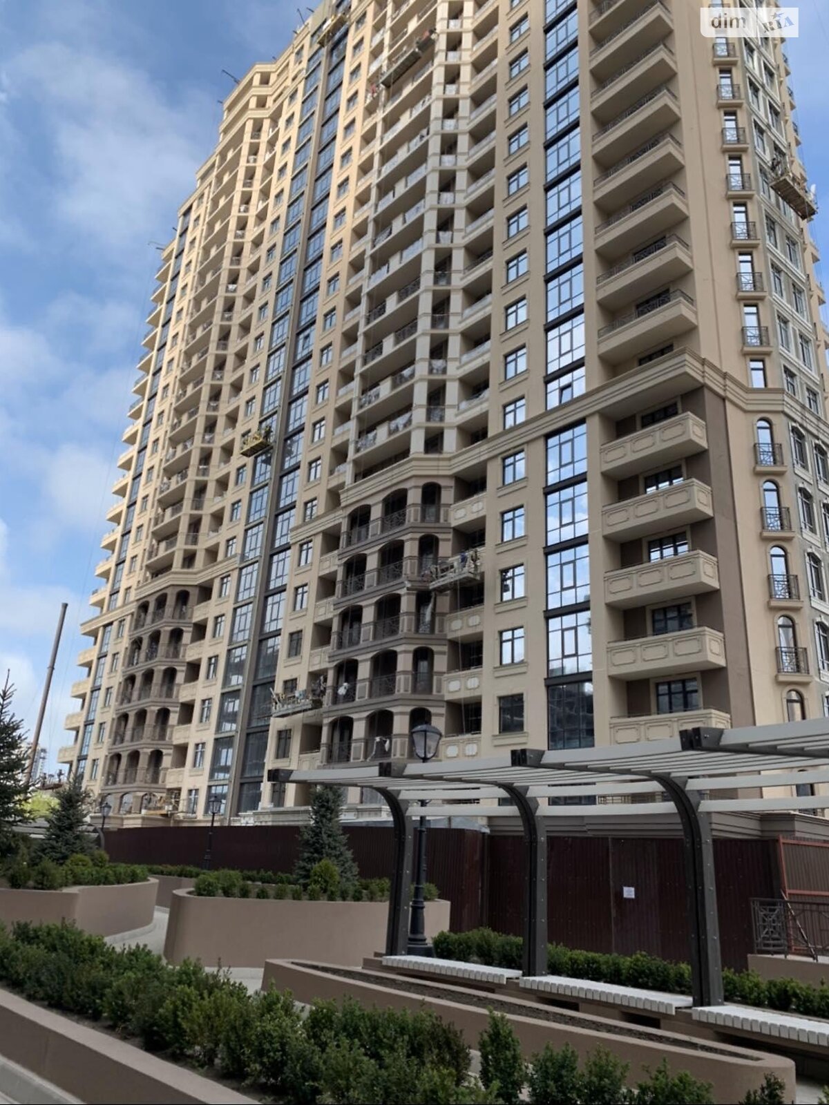 Продажа трехкомнатной квартиры в Одессе, на ул. Генуэзская 1/1, район Аркадия фото 1 Продажа трехкомнатной квартиры в Одессе, на ул. Генуэзская 1/1, район Аркадия фото 1