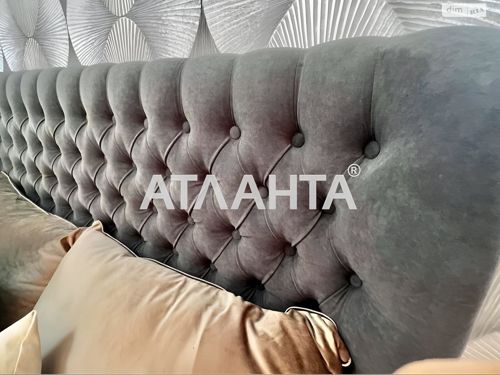 Продаж однокімнатної квартири в Одесі, на вул. Генуезька, район Аркадія фото 1 Продаж однокімнатної квартири в Одесі, на вул. Генуезька, район Аркадія фото 1