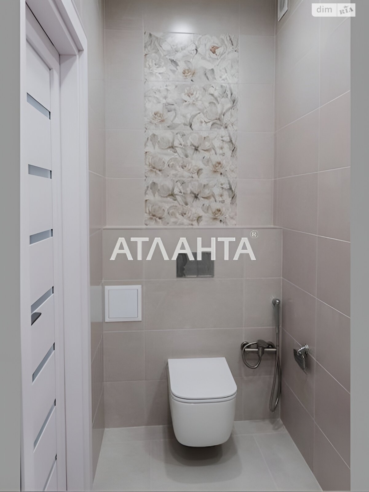 Продаж однокімнатної квартири в Одесі, на вул. Генуезька, район Аркадія фото 1 Продаж однокімнатної квартири в Одесі, на вул. Генуезька, район Аркадія фото 1