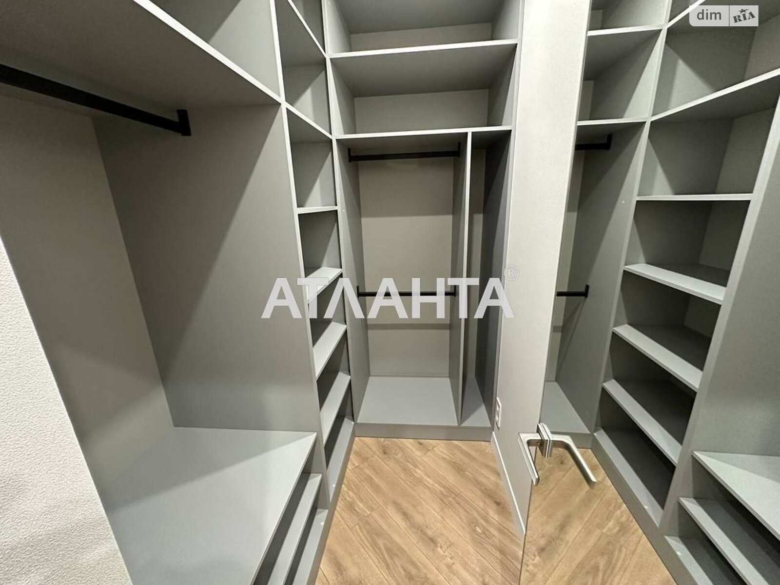 Продаж однокімнатної квартири в Одесі, на вул. Генуезька, район Аркадія фото 1 Продаж однокімнатної квартири в Одесі, на вул. Генуезька, район Аркадія фото 1