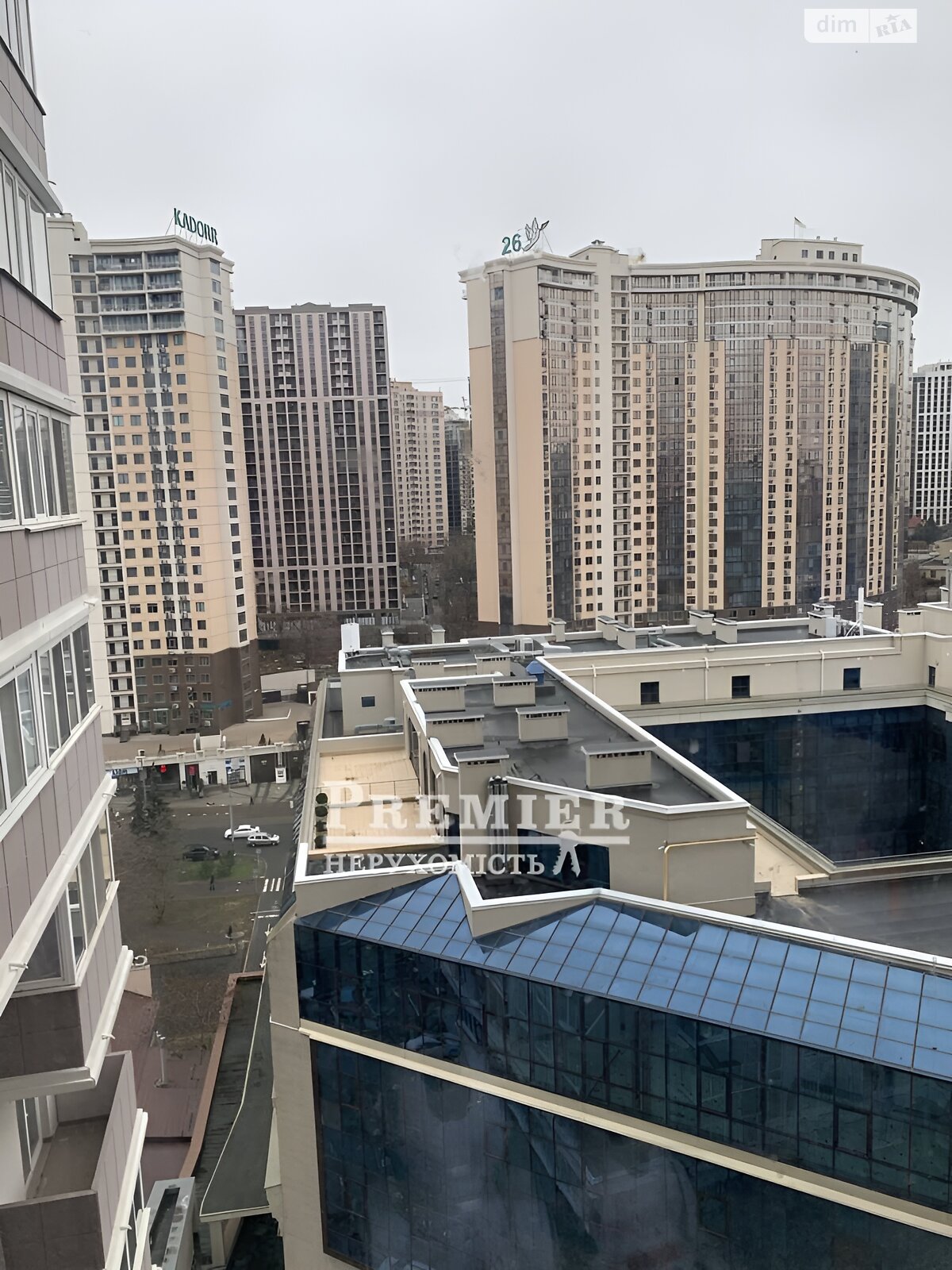 Продажа трехкомнатной квартиры в Одессе, на ул. Генуэзская, район Аркадия фото 1 Продажа трехкомнатной квартиры в Одессе, на ул. Генуэзская, район Аркадия фото 1