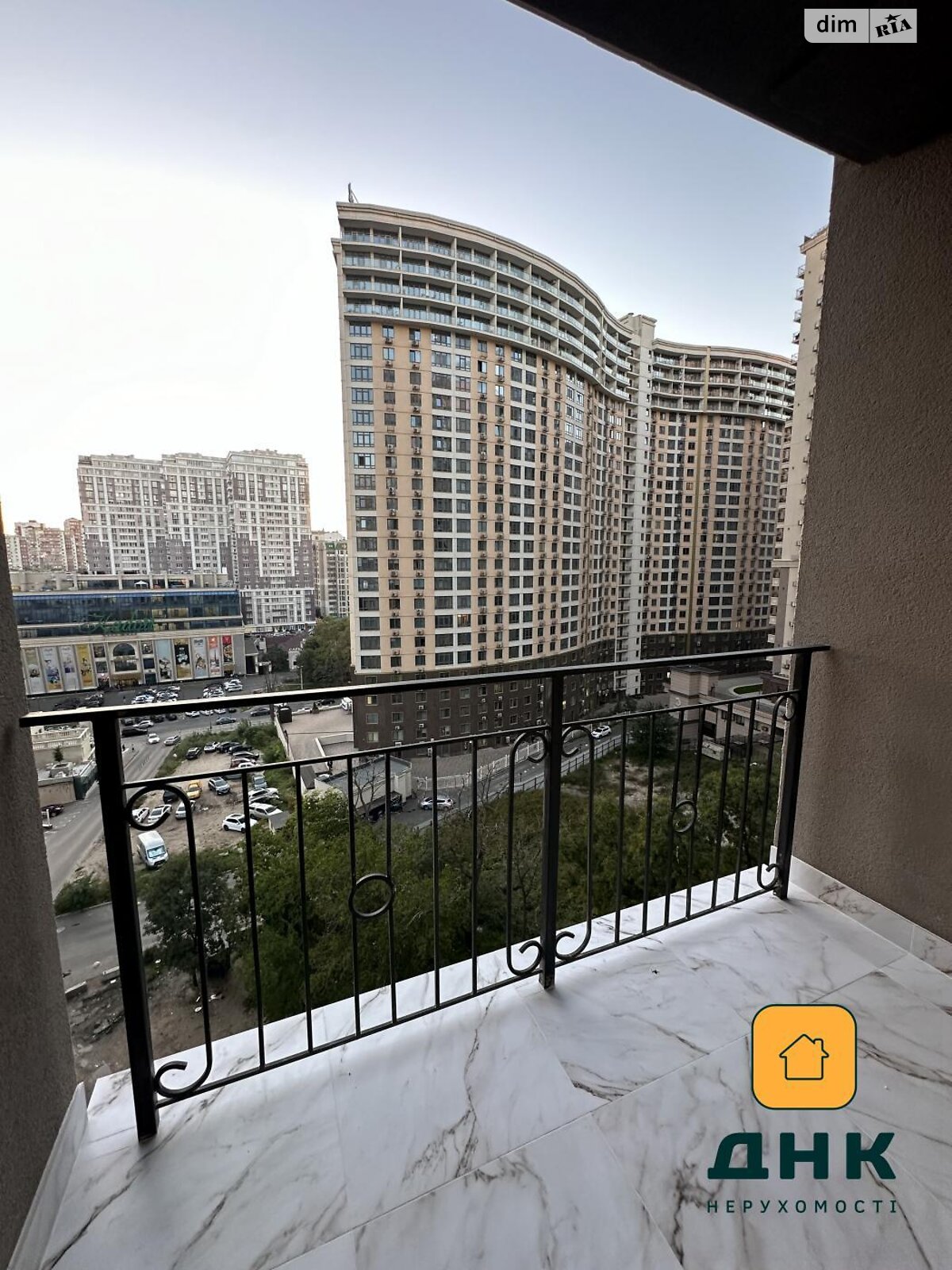 Продажа однокомнатной квартиры в Одессе, на ул. Генуэзская 1/1, район Аркадия фото 1 Продажа однокомнатной квартиры в Одессе, на ул. Генуэзская 1/1, район Аркадия фото 1