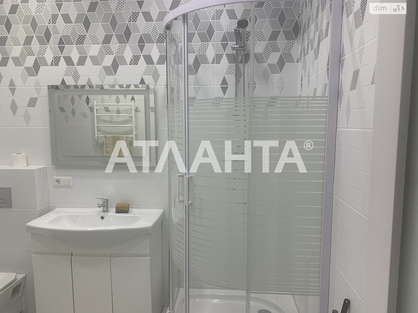 Продажа двухкомнатной квартиры в Одессе, на ул. Генуэзская, район Аркадия фото 2 Продажа двухкомнатной квартиры в Одессе, на ул. Генуэзская, район Аркадия фото 2