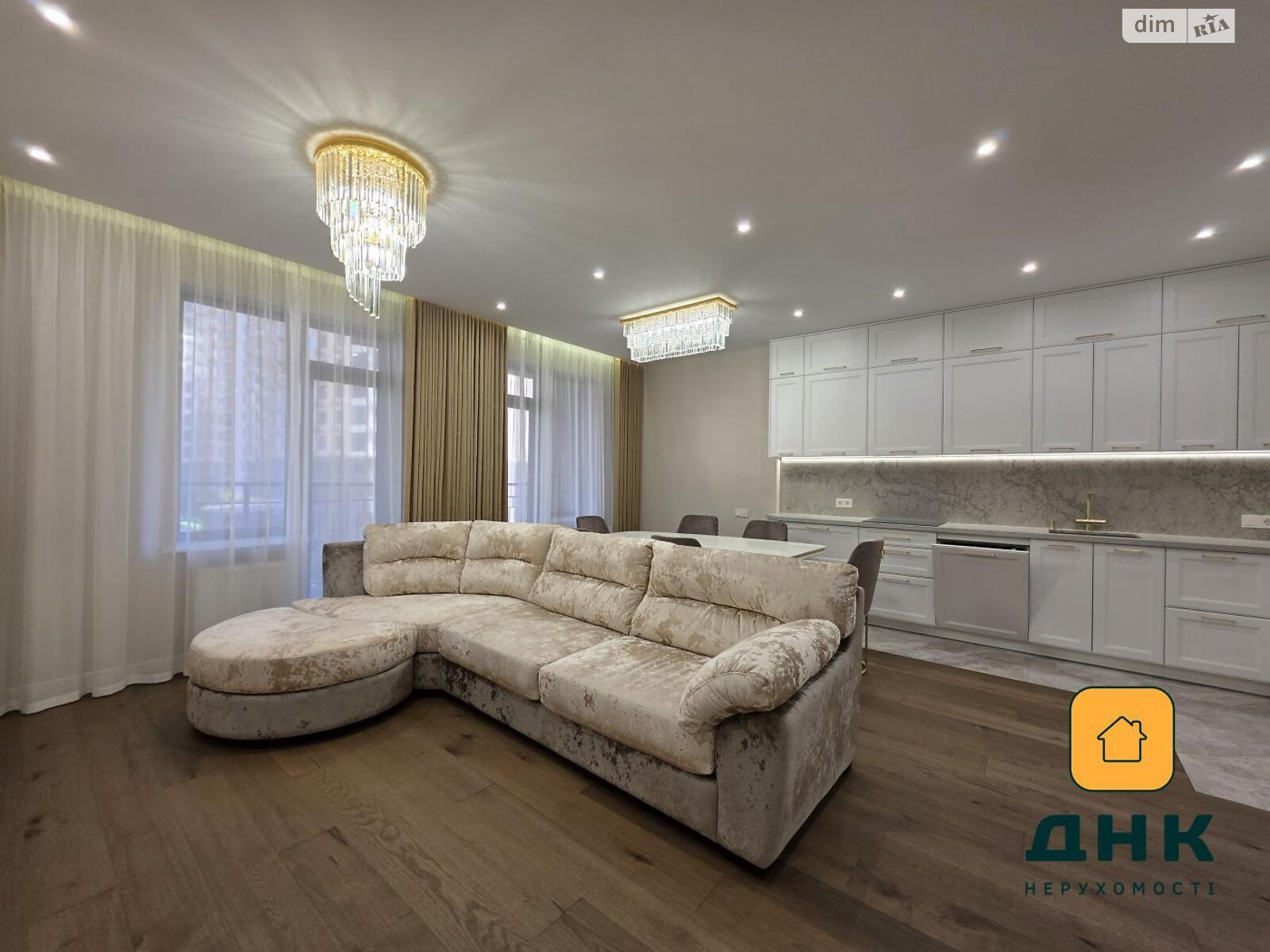 Продаж однокімнатної квартири в Одесі, на вул. Генуезька 1Е, район Аркадія фото 1 Продаж однокімнатної квартири в Одесі, на вул. Генуезька 1Е, район Аркадія фото 1