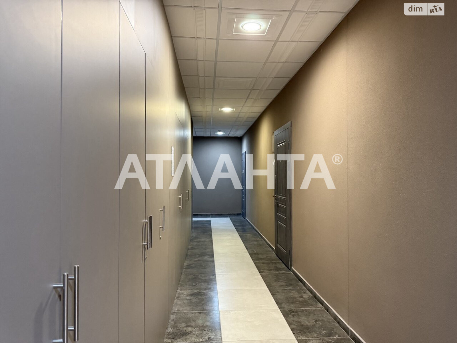 Продажа однокомнатной квартиры в Одессе, на ул. Генуэзская 1Е, район Аркадия фото 1 Продажа однокомнатной квартиры в Одессе, на ул. Генуэзская 1Е, район Аркадия фото 1