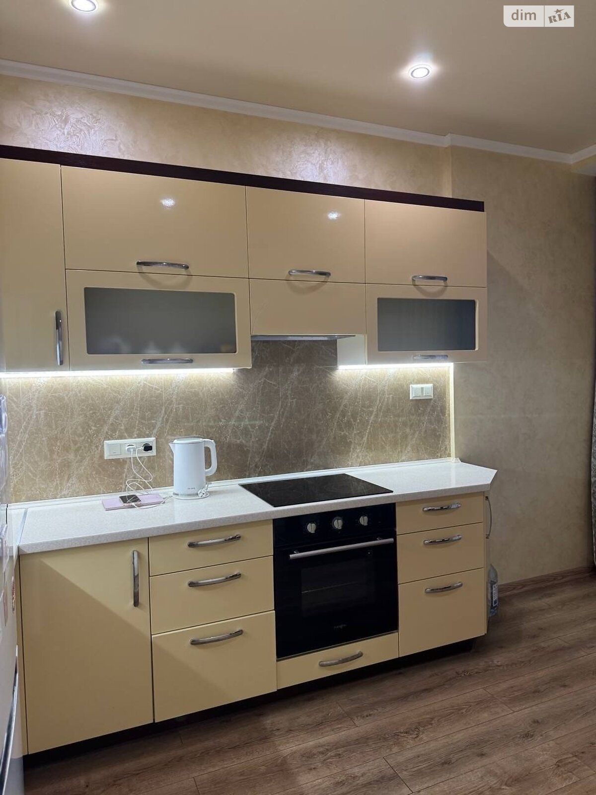 Продаж однокімнатної квартири в Одесі, на вул. Генуезька 24Д корпус 4, район Аркадія фото 1 Продаж однокімнатної квартири в Одесі, на вул. Генуезька 24Д корпус 4, район Аркадія фото 1