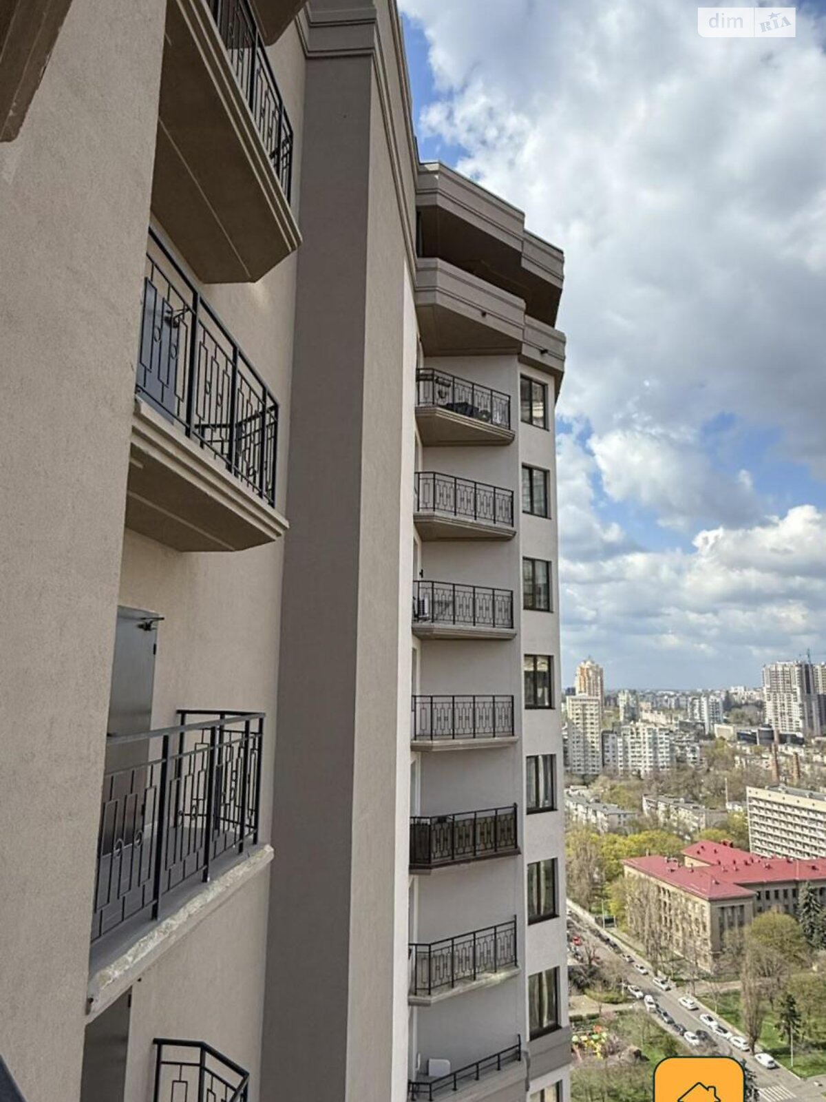 Продаж однокімнатної квартири в Одесі, на вул. Генуезька 1, район Аркадія фото 1 Продаж однокімнатної квартири в Одесі, на вул. Генуезька 1, район Аркадія фото 1