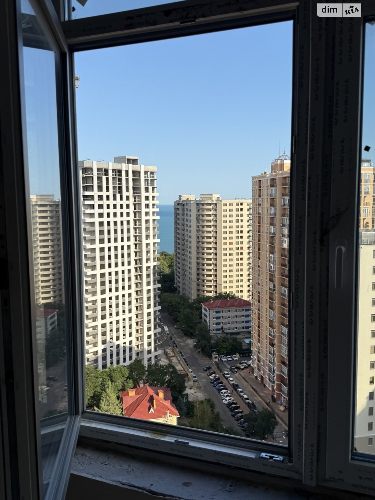 Продажа трехкомнатной квартиры в Одессе, на ул. Генуэзская 3В, район Аркадия фото 1 Продажа трехкомнатной квартиры в Одессе, на ул. Генуэзская 3В, район Аркадия фото 1