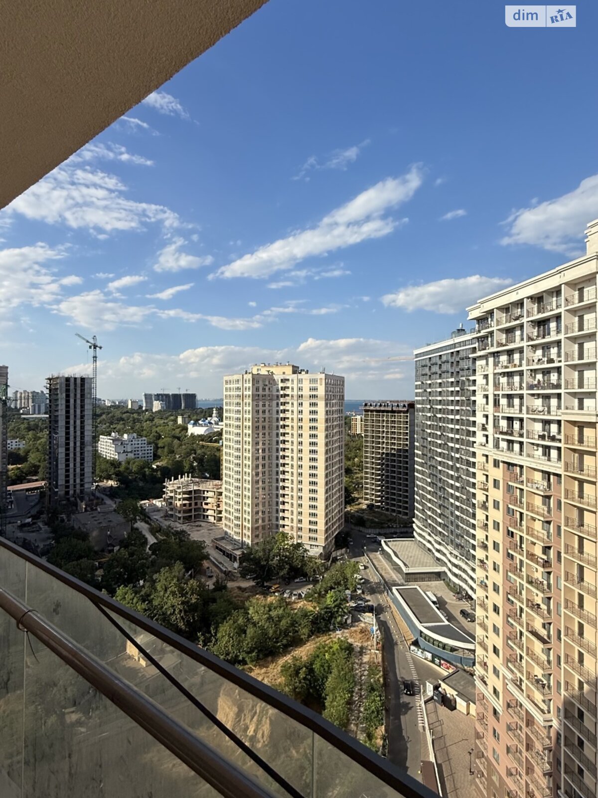 Продажа трехкомнатной квартиры в Одессе, на ул. Генуэзская 3В, район Аркадия фото 1 Продажа трехкомнатной квартиры в Одессе, на ул. Генуэзская 3В, район Аркадия фото 1