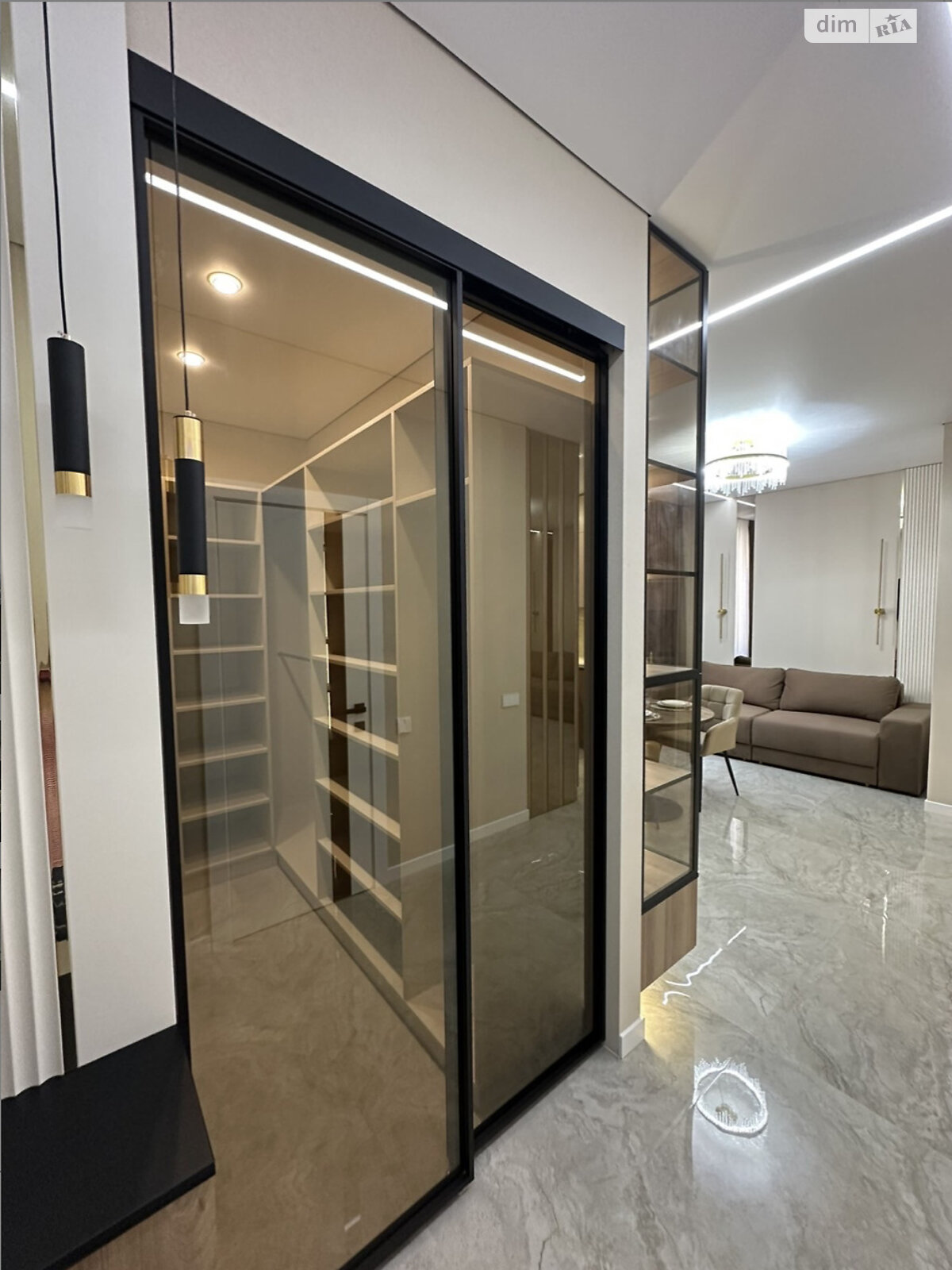 Продаж чотирикімнатної квартири в Одесі, на вул. Генуезька 1Е корпус 1, район Аркадія фото 1 Продаж чотирикімнатної квартири в Одесі, на вул. Генуезька 1Е корпус 1, район Аркадія фото 1