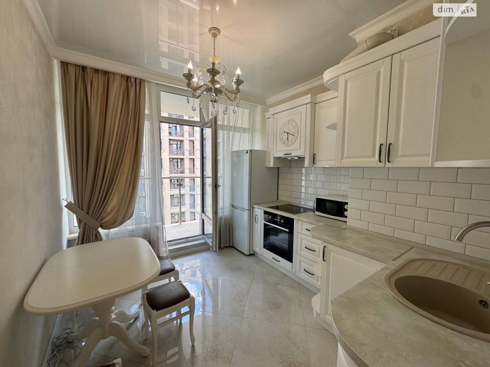 Продажа однокомнатной квартиры в Одессе, на ул. Генуэзская 3Б, район Аркадия фото 1