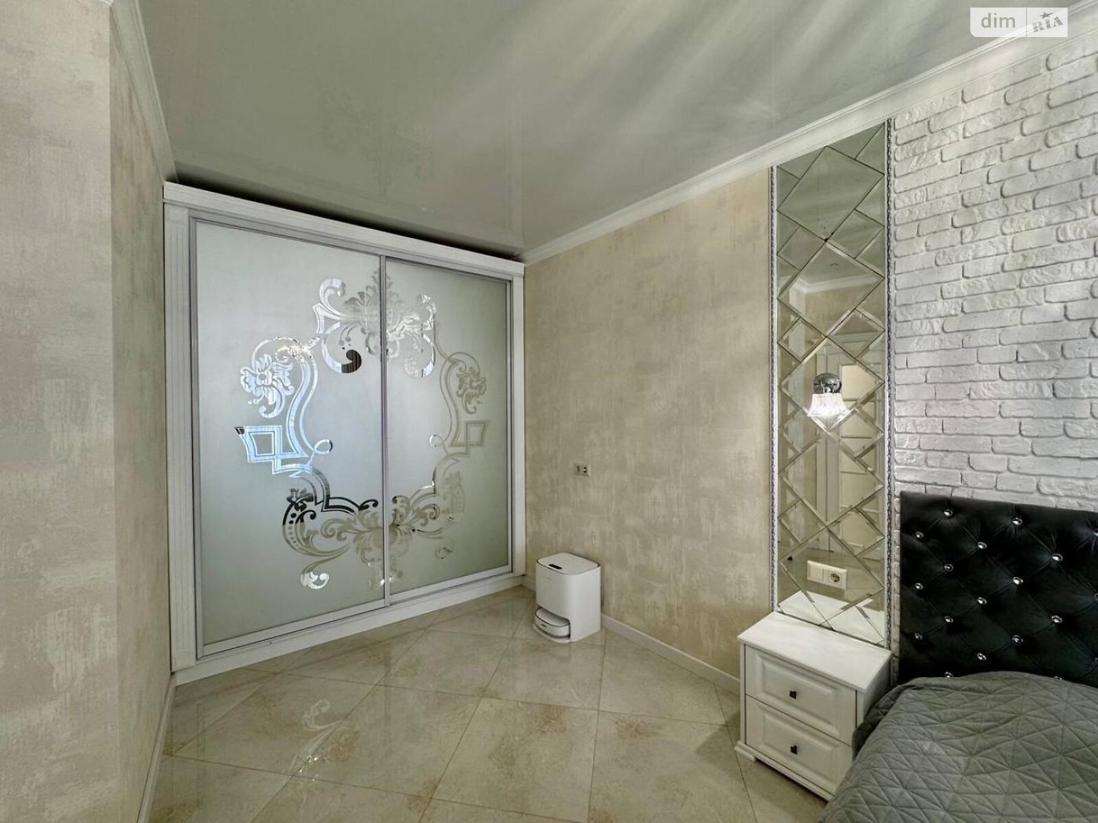 Продажа однокомнатной квартиры в Одессе, на ул. Генуэзская 3Б, район Аркадия фото 1